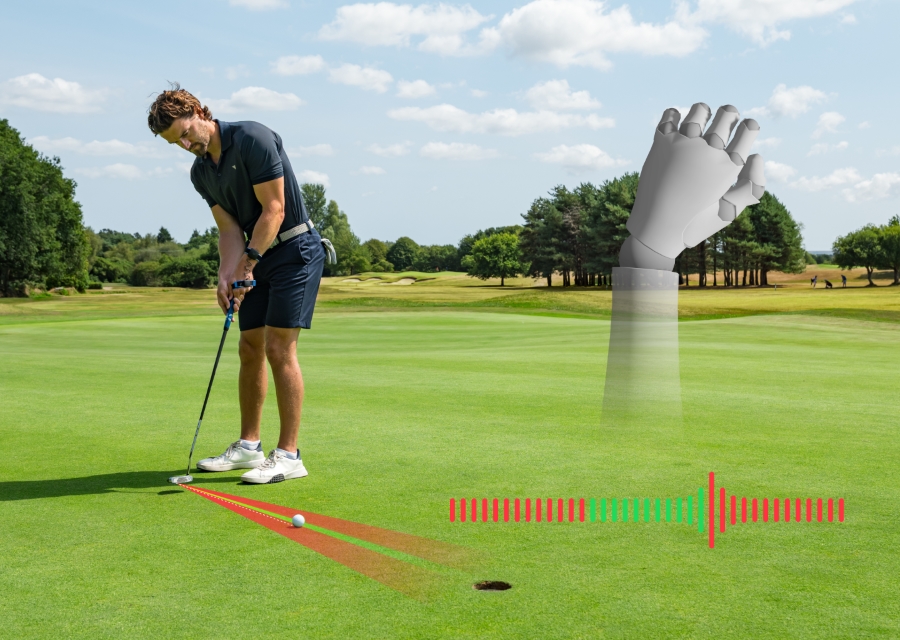 golfer training putting with hackmotion sensor